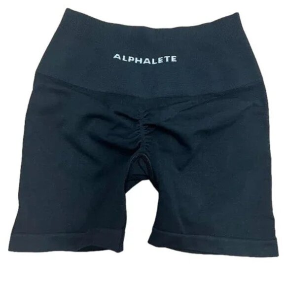 ALPHALETE Women's Seamless Scrunch Short Black - Picture 3 of 4